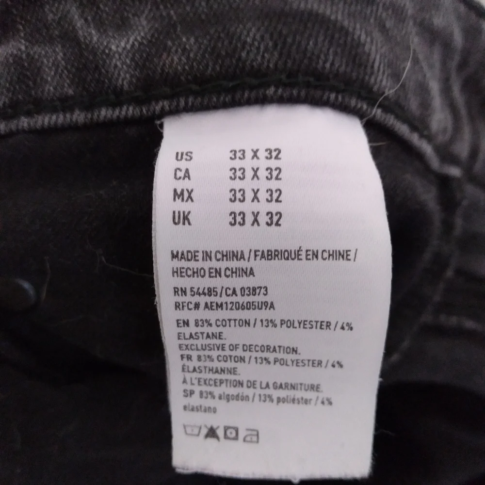 American Eagle Men's Black Heavily Distressed Destroyed Skinny Jeans Size 33x32